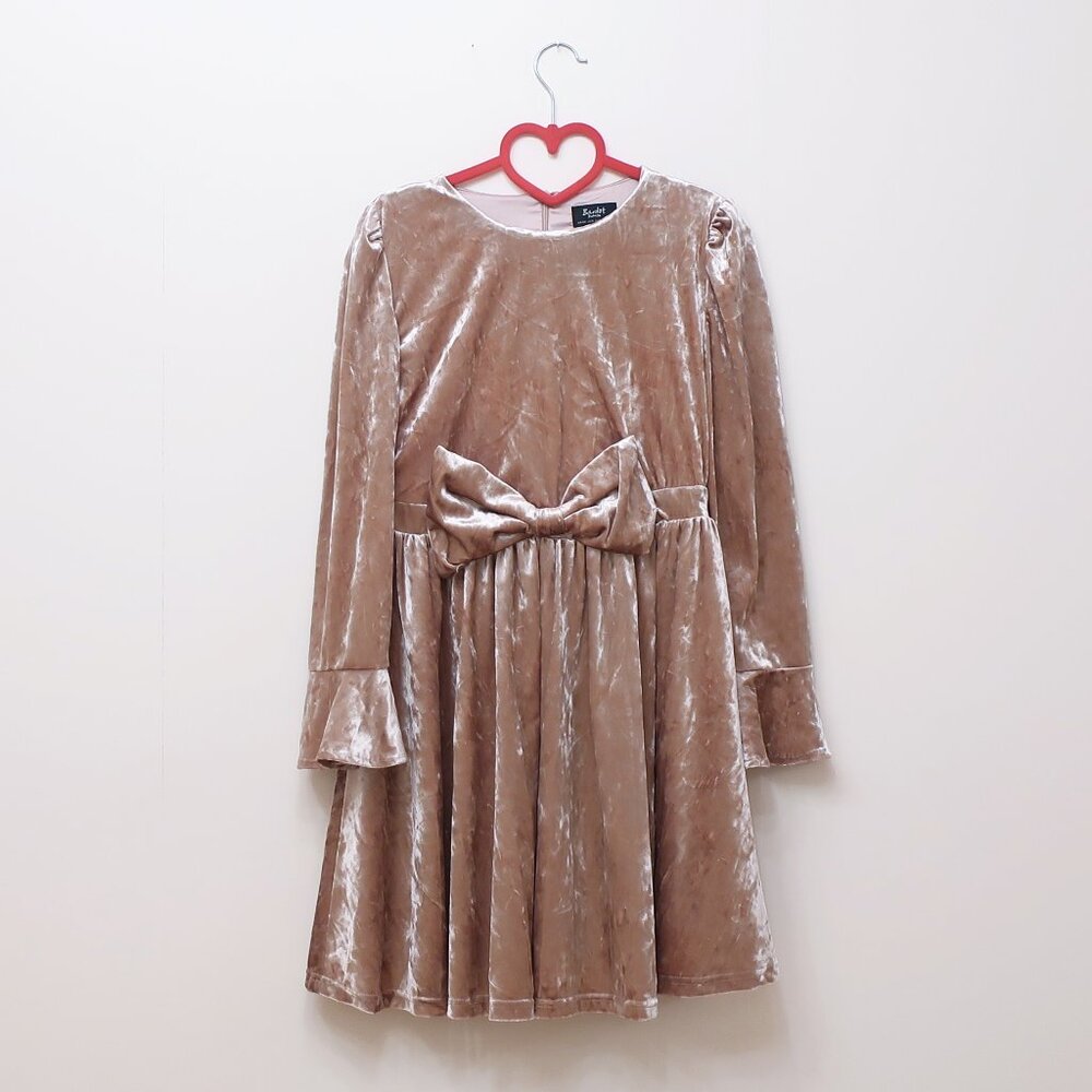 Velvet bell sleeve bow dress girls size 18 (SMC112)